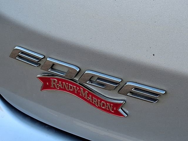 Used 2019 Ford Edge ST image 27