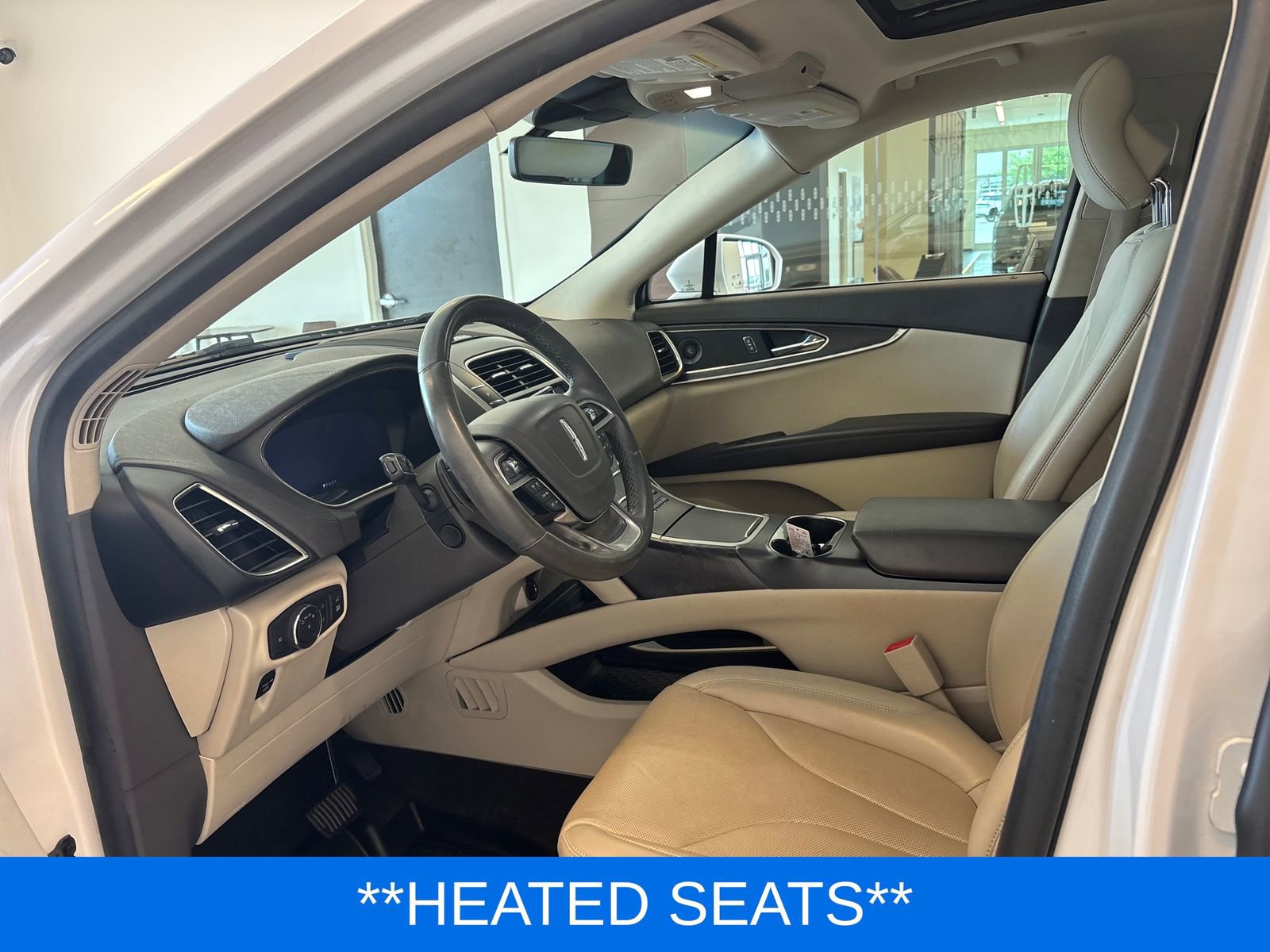 Used 2019 Lincoln Nautilus Reserve FWD image 13