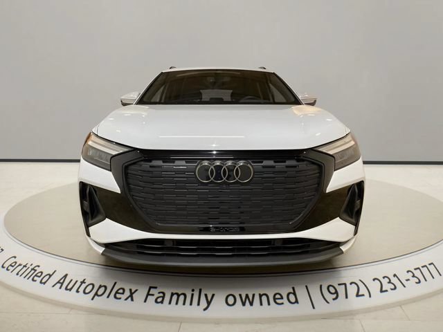 Used 2024 Audi Q4 e-tron Premium Plus w/ Premium Plus AWD/4WD image 7