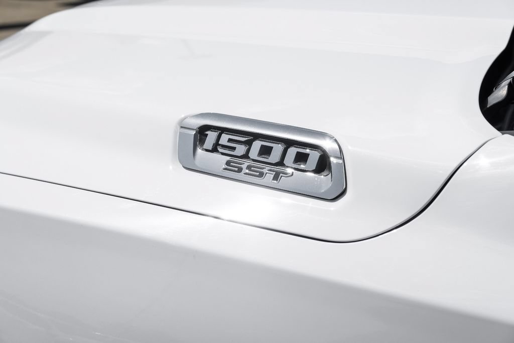 Used 2025 RAM 1500 Laramie w/ Laramie Southwest Edition AWD/4WD image 58