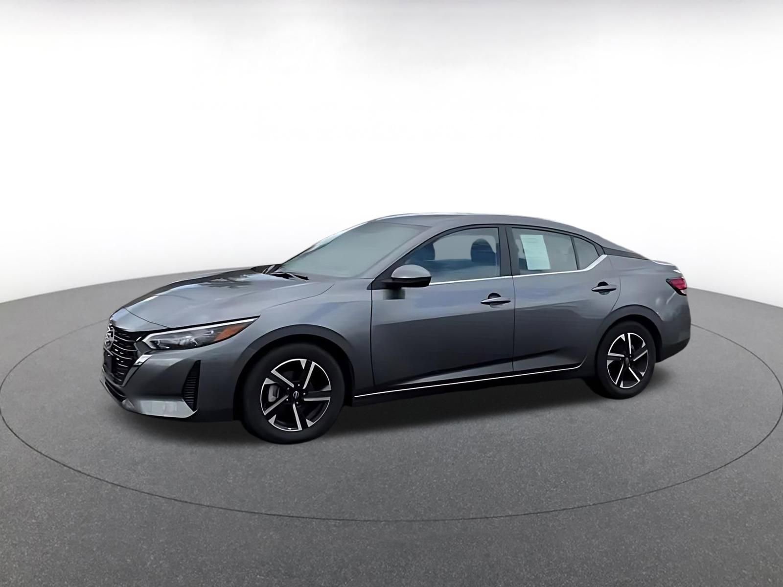 Used 2025 Nissan Sentra SV FWD image 8
