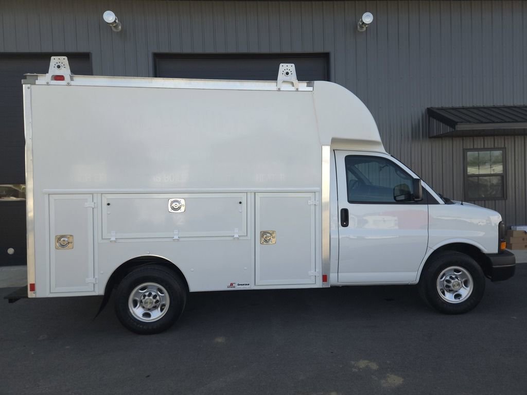 Used 2014 Chevrolet Express 3500 image 5