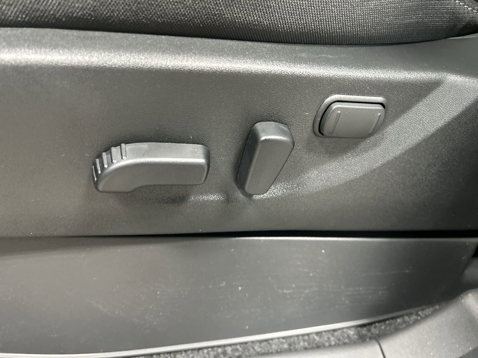 New 2026 Nissan Frontier SV w/ SV Convenience Package image 26