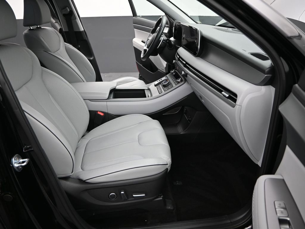 Used 2023 Hyundai Palisade SEL image 26