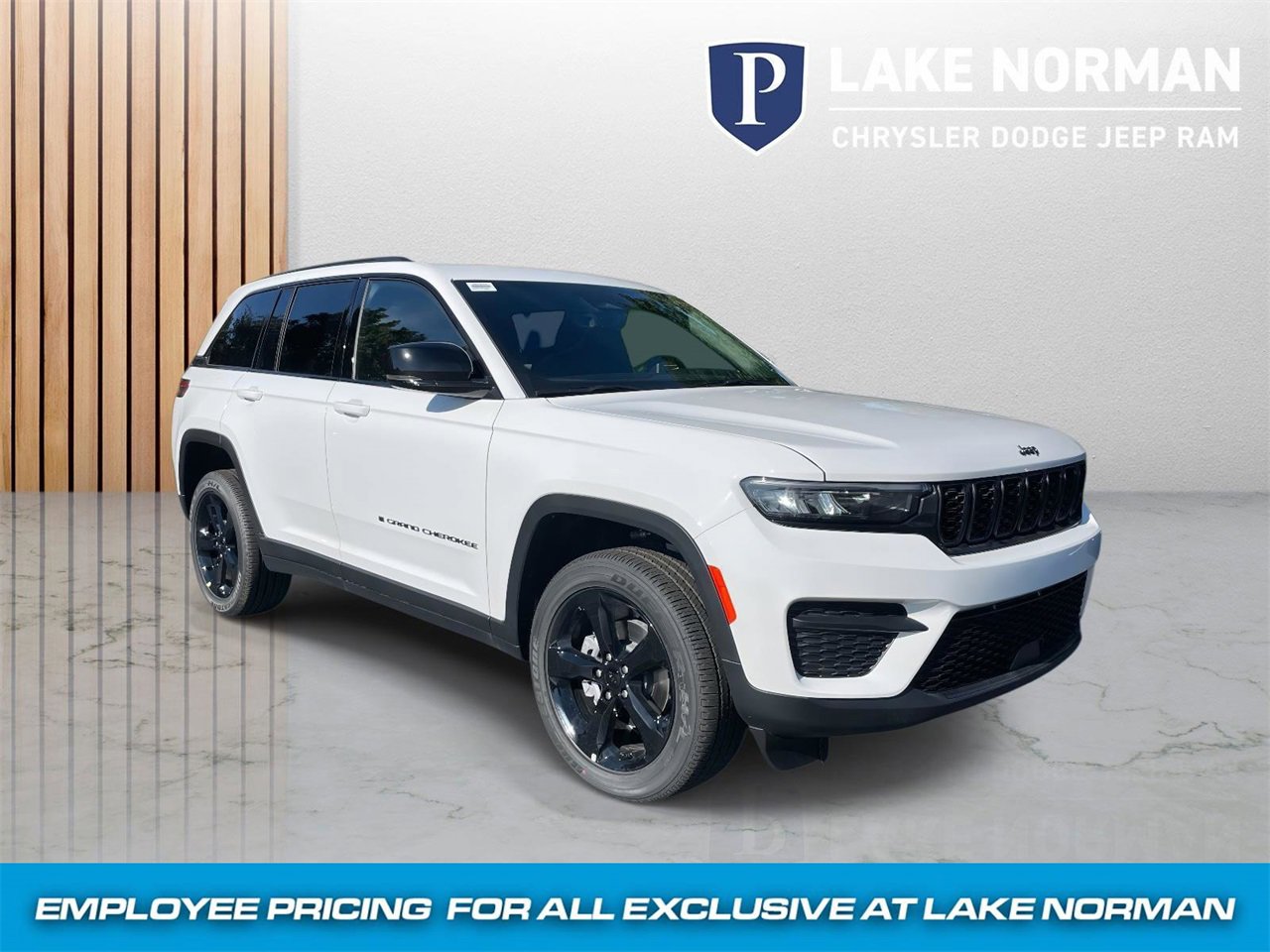 New 2025 Jeep Grand Cherokee Altitude