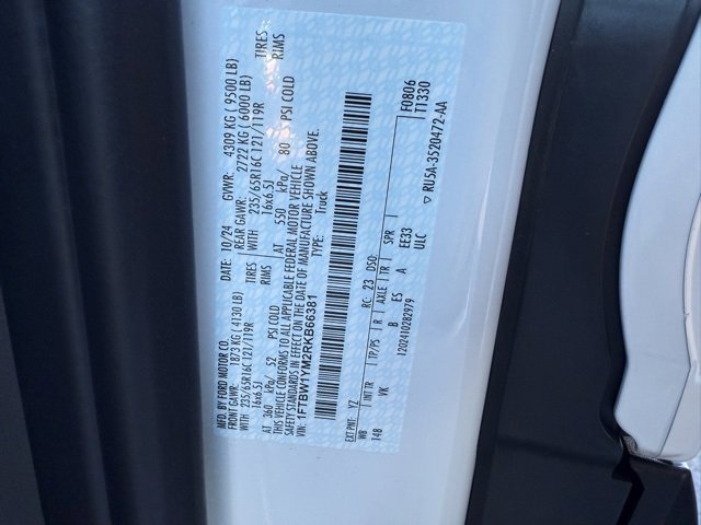 New 2024 Ford E-Transit Low Roof image 35