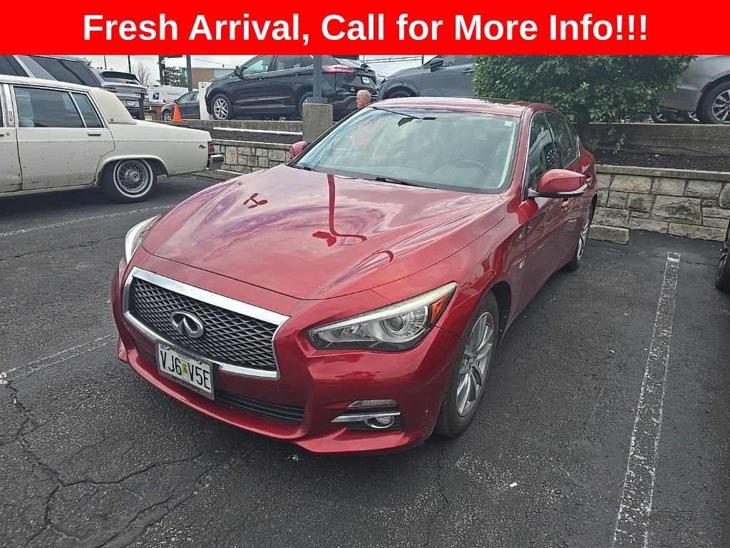 Used 2016 INFINITI Q50 Premium AWD/4WD image 3