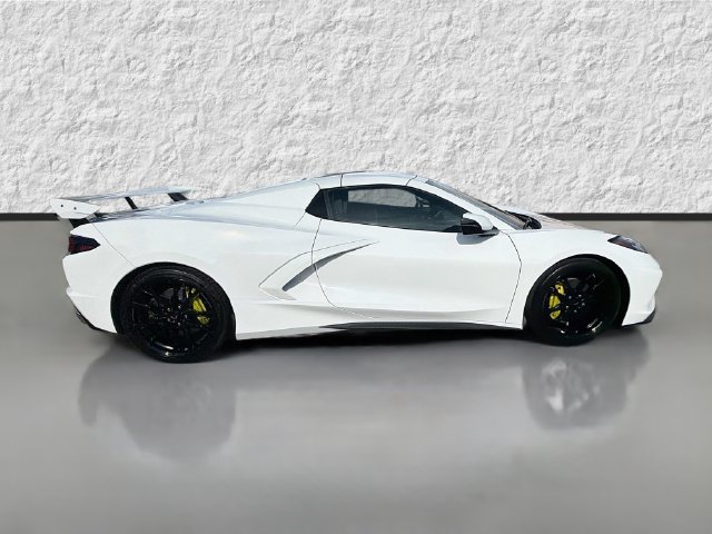 Used 2023 Chevrolet Corvette Stingray Convertible w/ 1LT RWD image 2