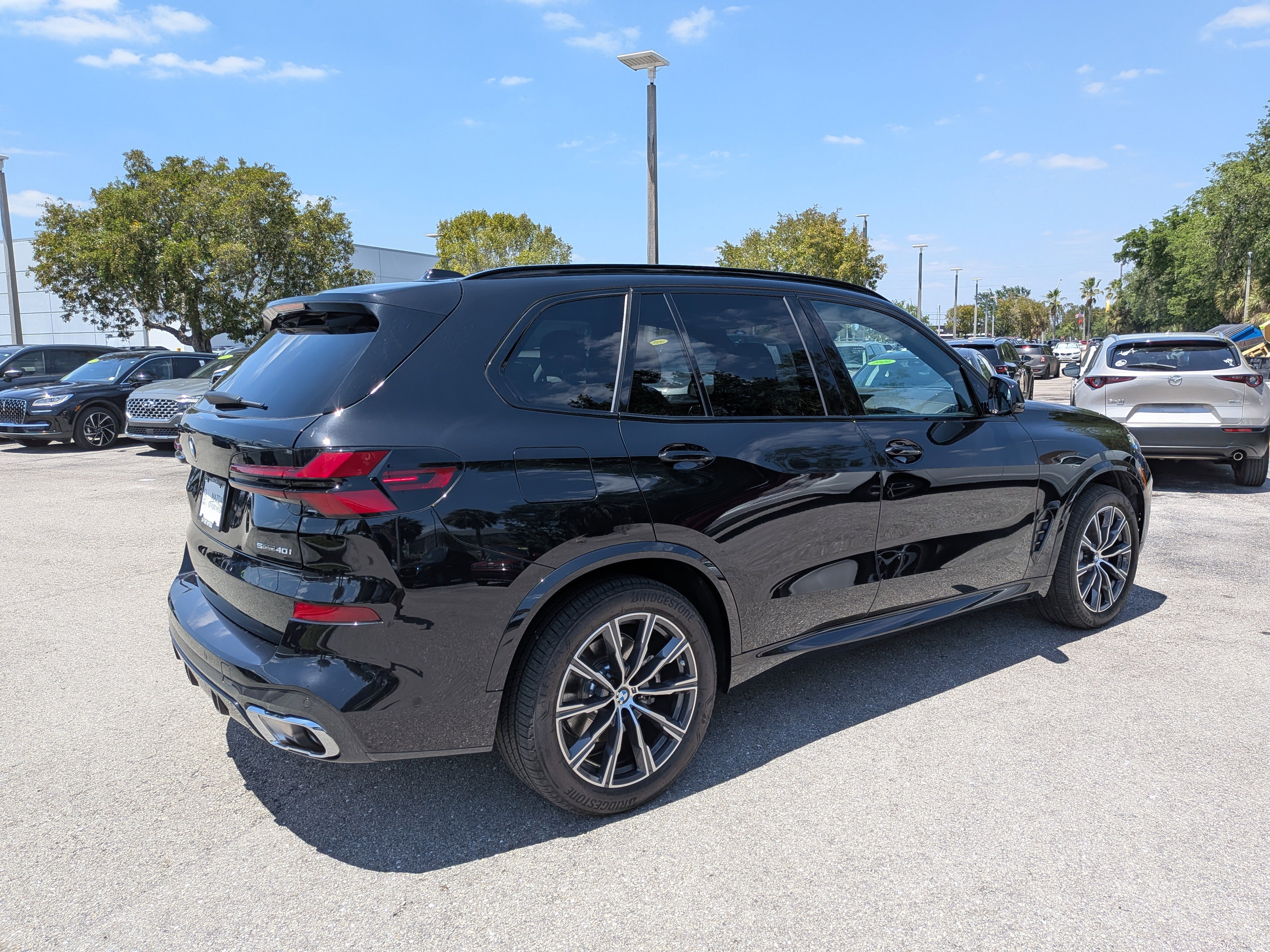 Used 2026 BMW X5 sDrive40i image 4