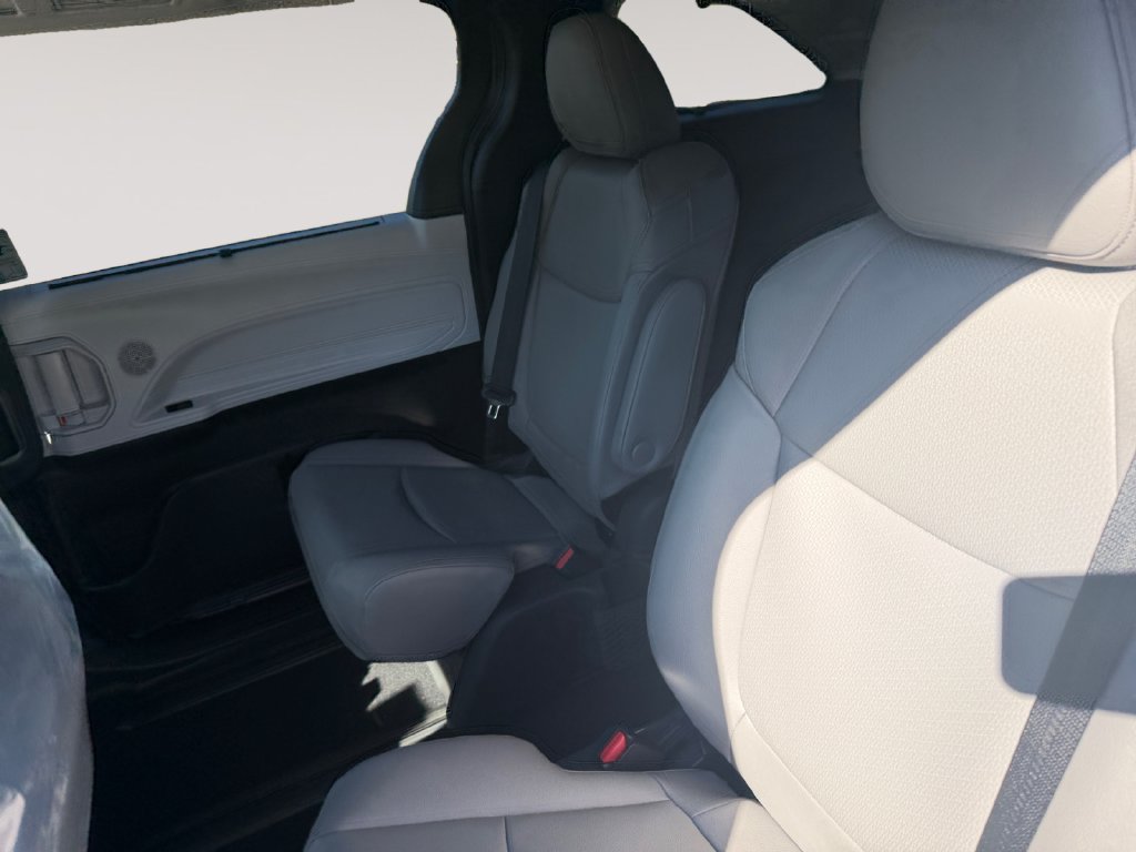 New 2026 Toyota Sienna XLE AWD/4WD image 13