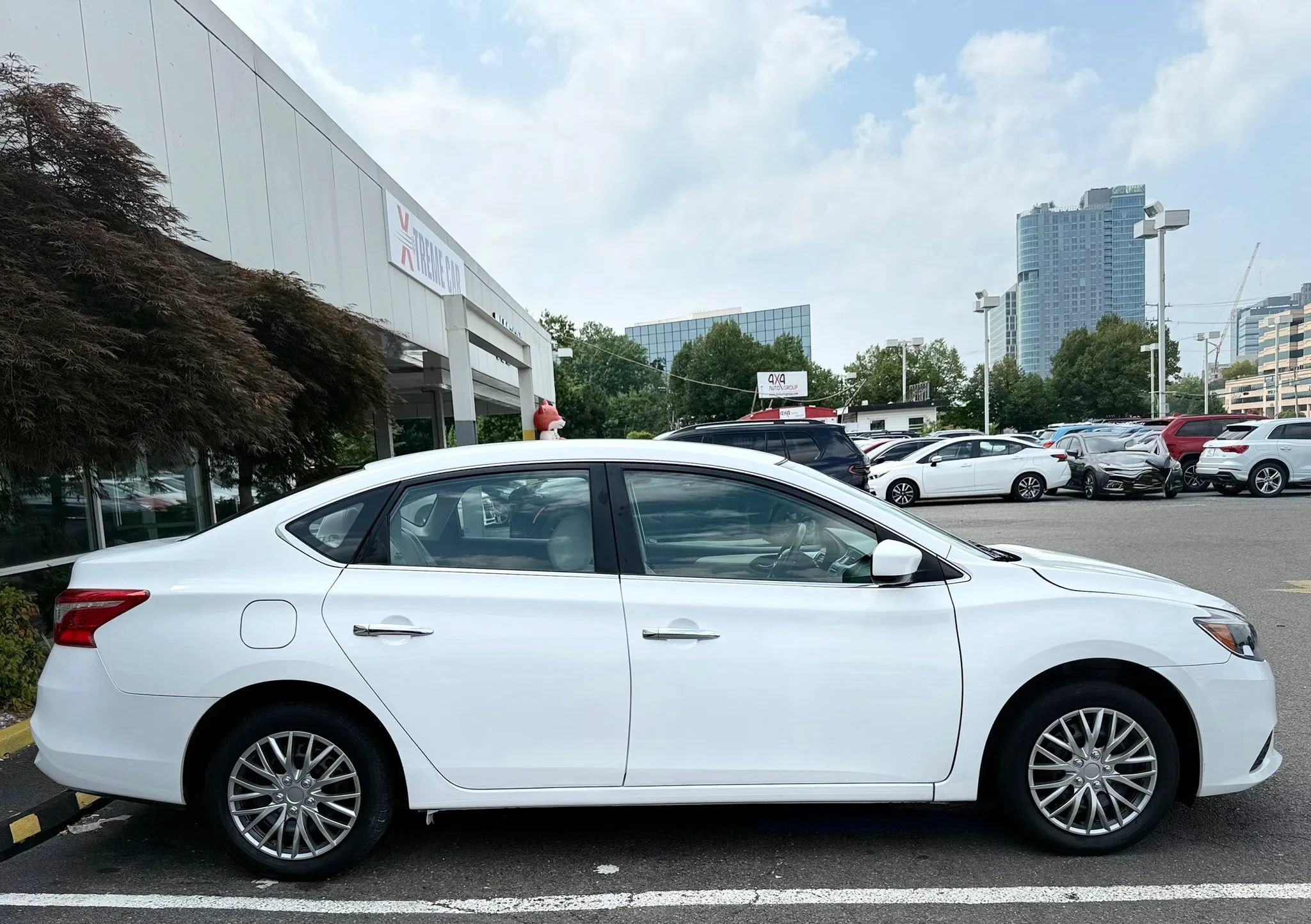 Used 2017 Nissan Sentra S FWD image 8