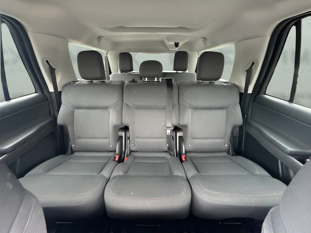 Used 2025 Ford Expedition Max Active RWD image 6