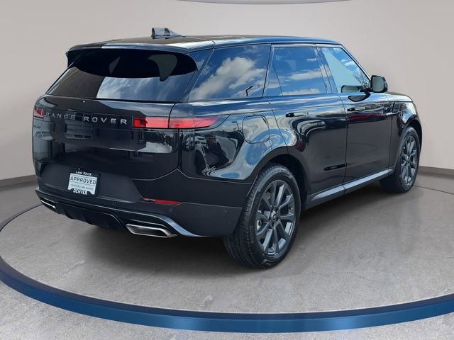 Used 2025 Land Rover Range Rover Sport SE image 6