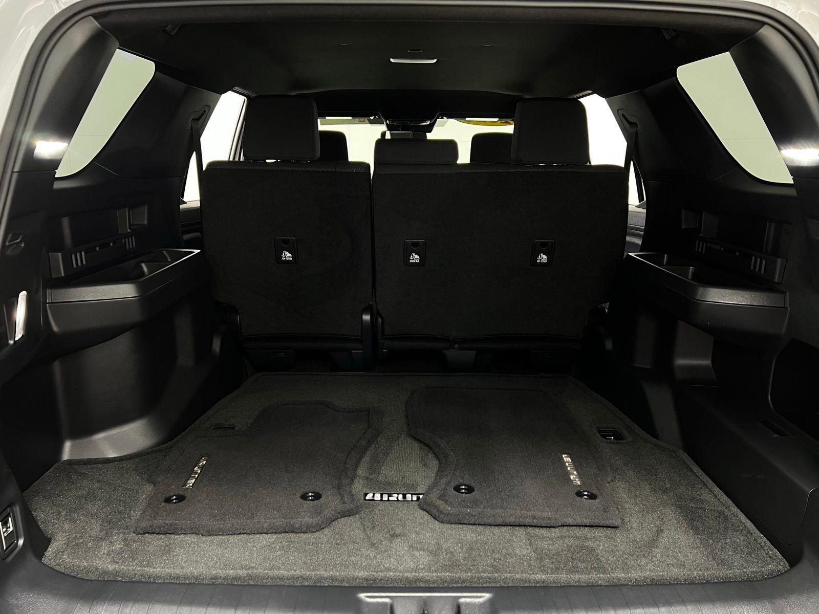 Certified 2025 Toyota 4Runner SR5 image 22
