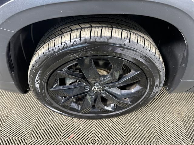 Used 2023 Volkswagen Taos SE image 10