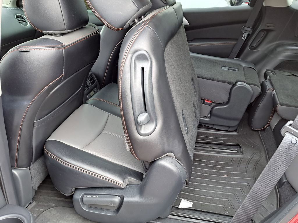 Used 2020 Nissan Pathfinder SL image 27