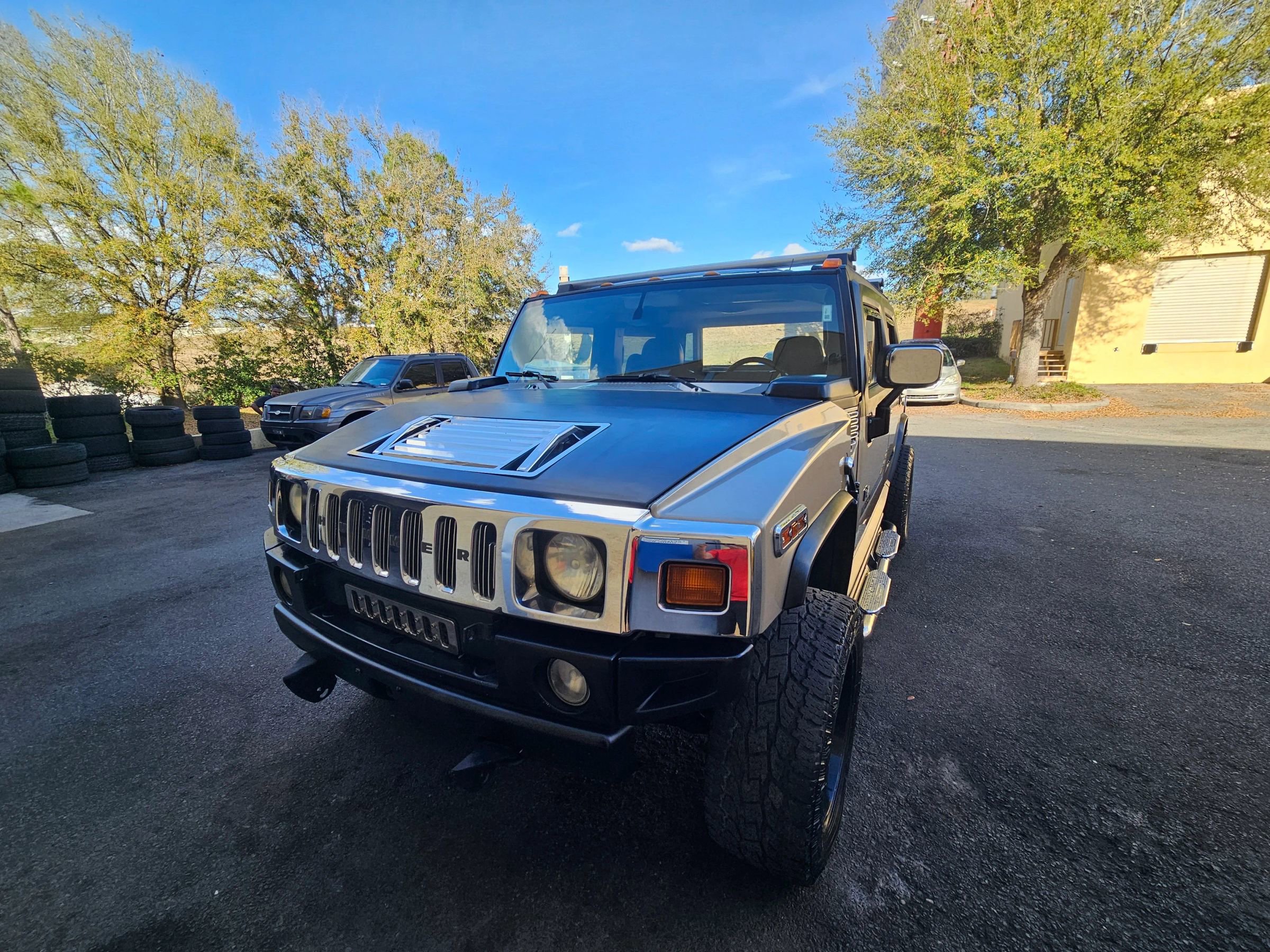 Used 2005 HUMMER H2 SUT w/ Preferred Equipment Group image 6