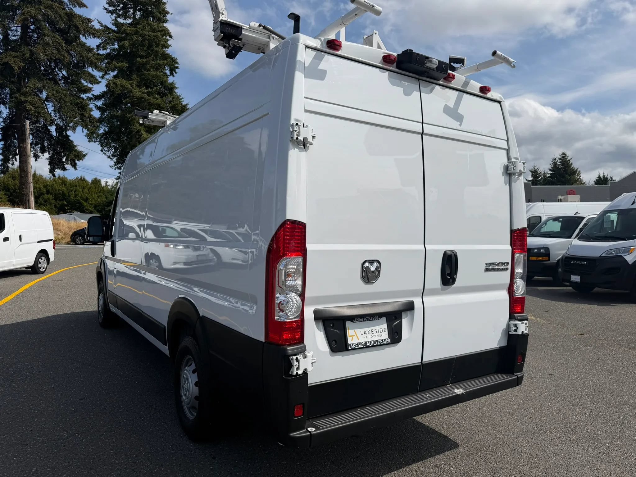 Used 2023 RAM ProMaster 3500 FWD image 8