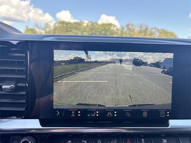 New 2026 Chevrolet Silverado 1500 High Country w/ Technology Package image 15