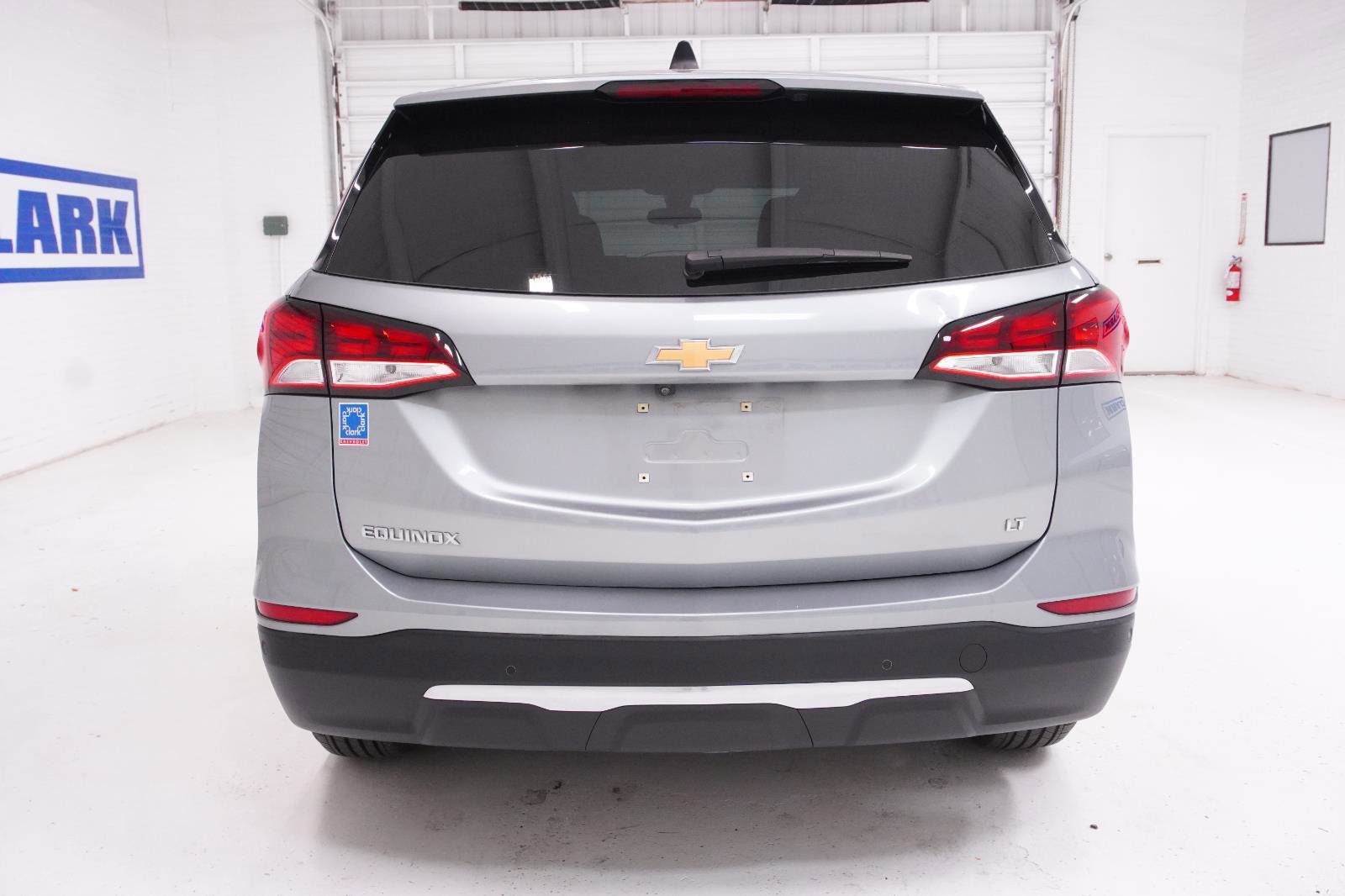 Used 2023 Chevrolet Equinox LT image 6