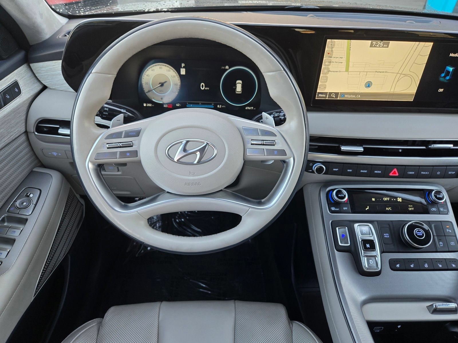 Used 2024 Hyundai Palisade Calligraphy FWD image 14