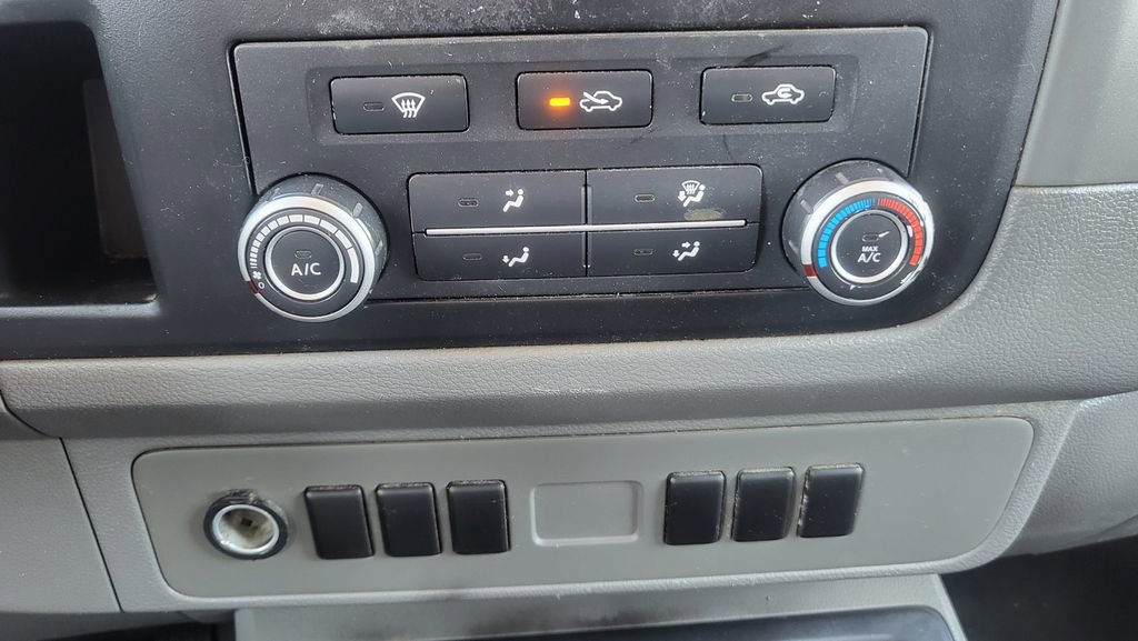 Used 2016 Nissan NV 2500 S w/ Power Package image 25