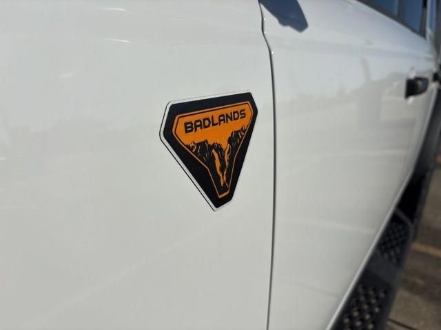 New 2025 Ford Bronco Badlands image 28