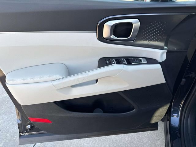 New 2026 Kia Sorento S FWD image 22