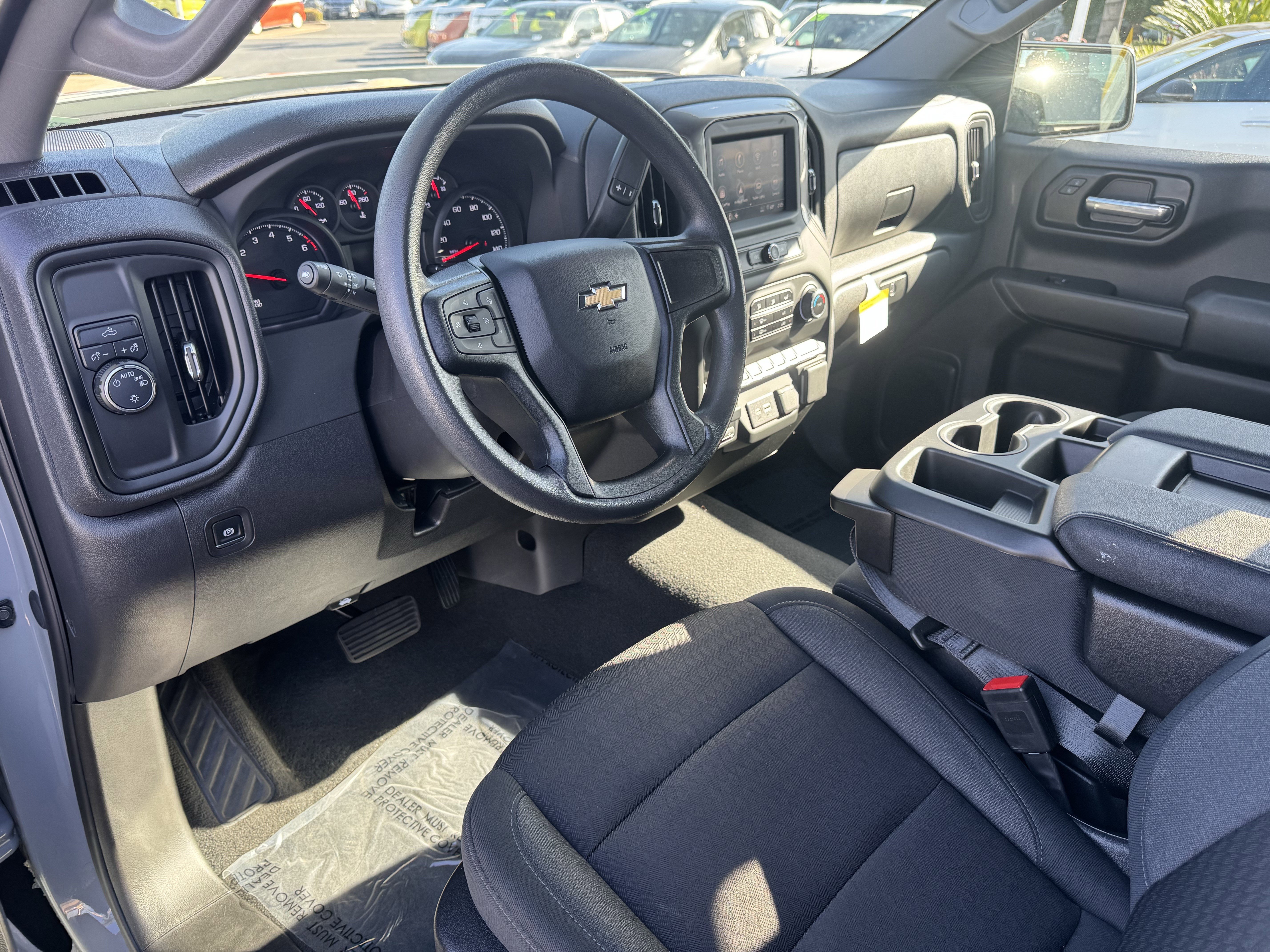 Used 2024 Chevrolet Silverado 1500 Custom w/ Turbomax Blackout Package image 17