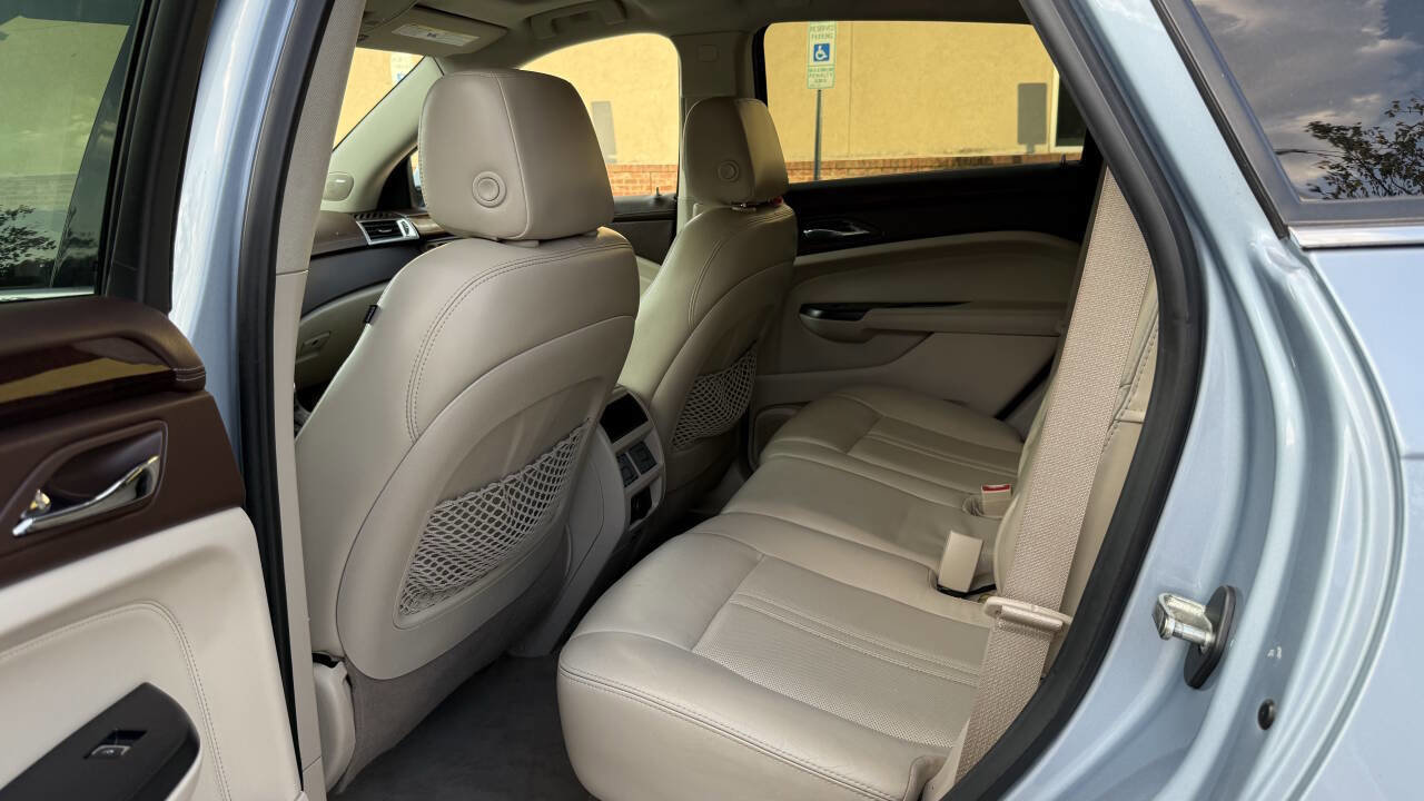 Used 2014 Cadillac SRX Luxury w/ Driver Awareness Package image 15