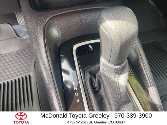 Used 2025 Toyota Corolla LE FWD image 20