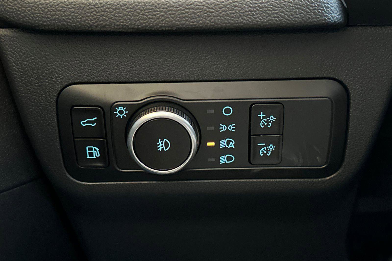 New 2025 Ford Escape SE image 23