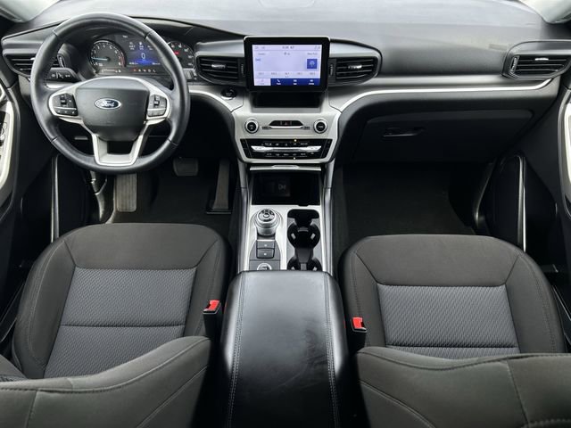 Certified 2022 Ford Explorer XLT image 11