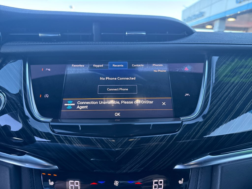 Used 2025 Cadillac XT6 Premium Luxury FWD image 33