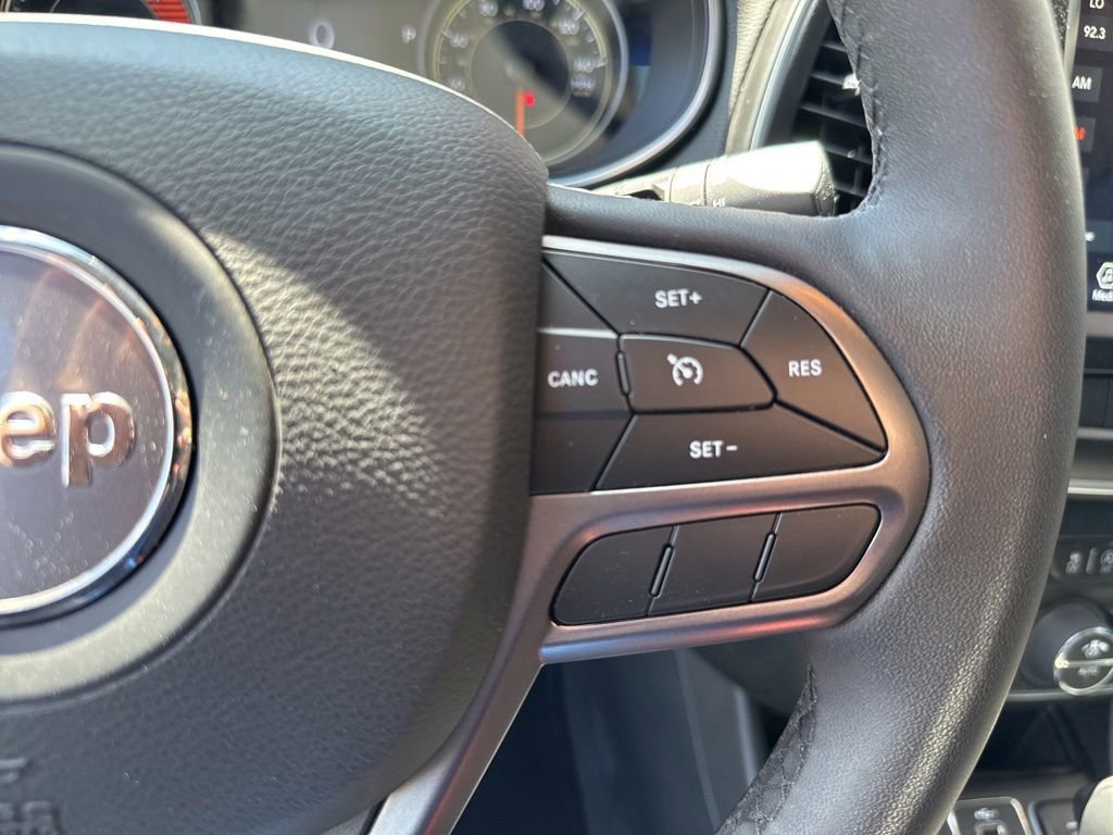 Used 2022 Jeep Cherokee Latitude Lux image 31