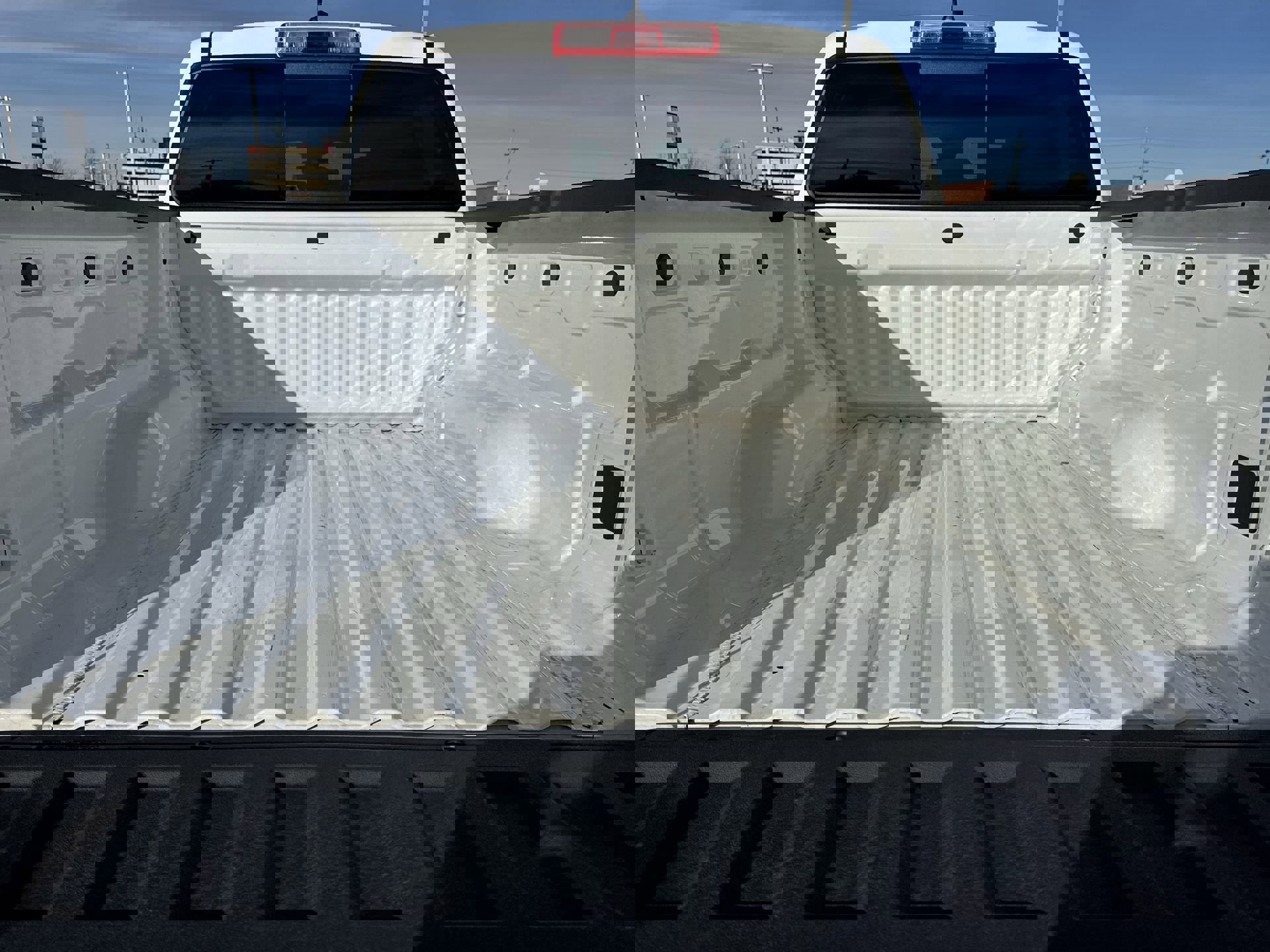 Used 2023 Chevrolet Colorado Trail Boss w/ Technology Package image 24