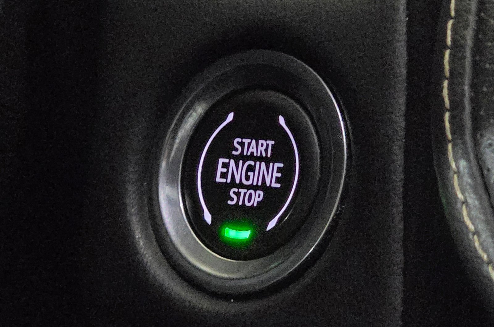 Used 2023 Chevrolet Tahoe Premier AWD/4WD image 31