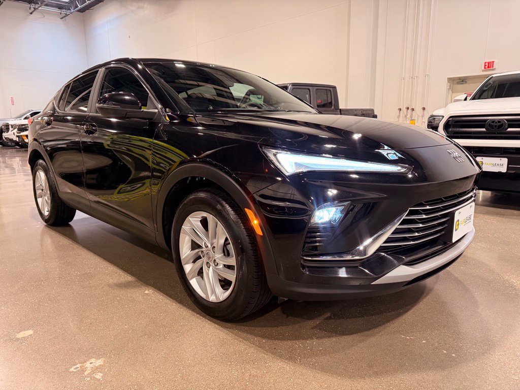 Used 2026 Buick Envista Preferred FWD image 3