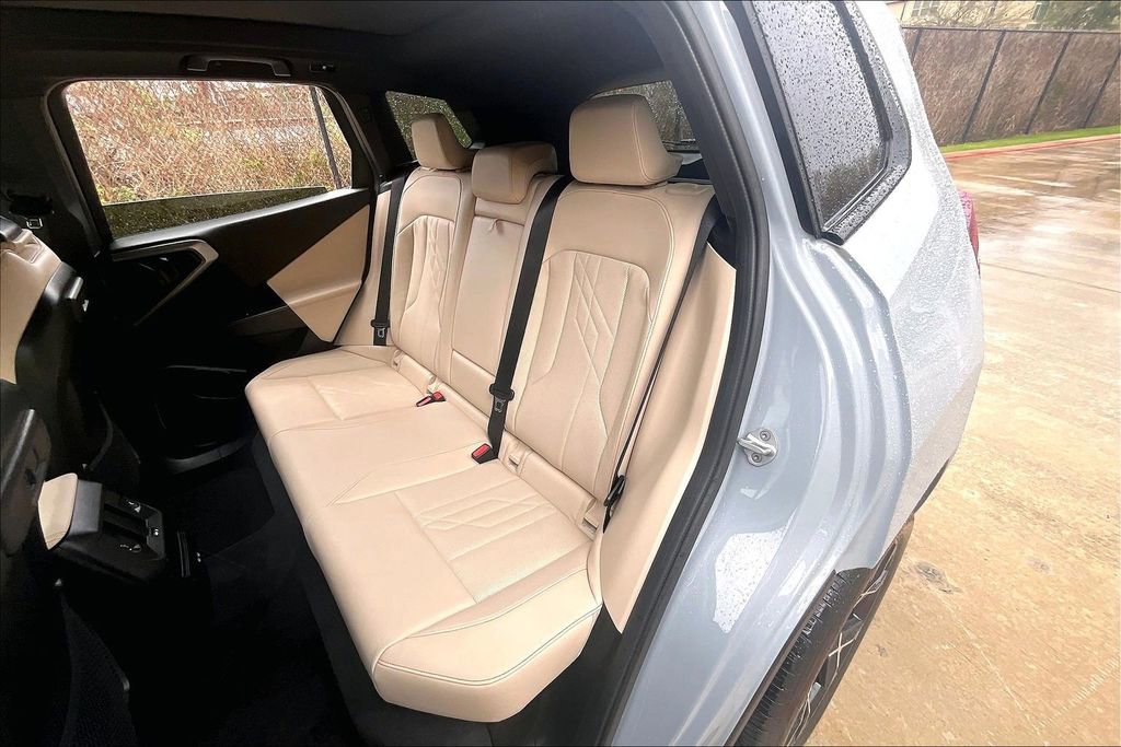 Used 2025 BMW X3 xDrive30i image 34