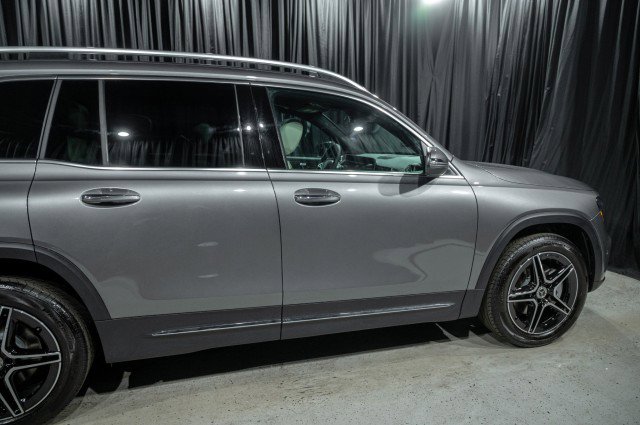 New 2026 Mercedes-Benz GLB 250 250 SUV image 4