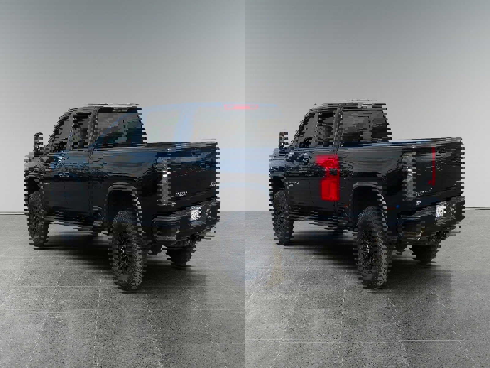 Used 2024 Chevrolet Silverado 2500 ZR2 image 3