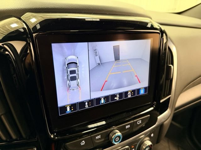 Certified 2023 Chevrolet Traverse High Country AWD/4WD image 13