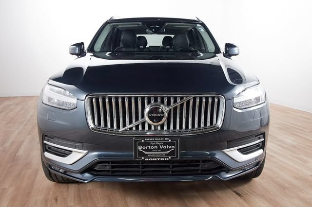Used 2023 Volvo XC90 B6 Ultimate w/ Protection Package Premier AWD/4WD image 2