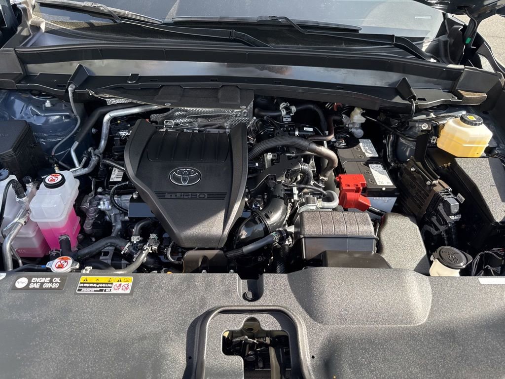 Certified 2025 Toyota Grand Highlander FWD image 19