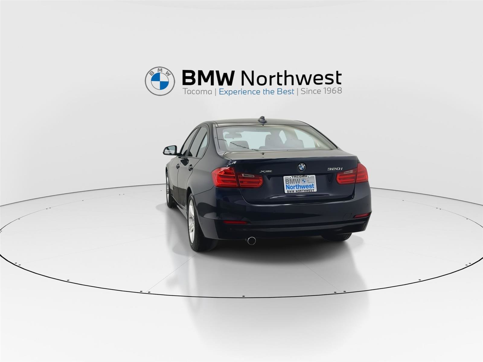 Used 2014 BMW 320i xDrive Sedan image 13