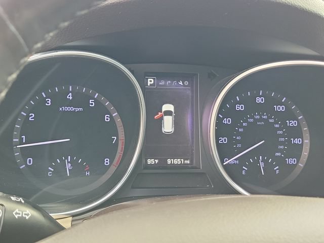 Used 2017 Hyundai Santa Fe Sport w/ 2.4L Tech Package 04 FWD image 28