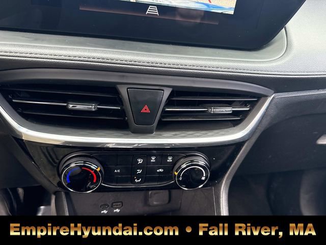 Used 2024 Buick Encore GX Sport Touring image 21