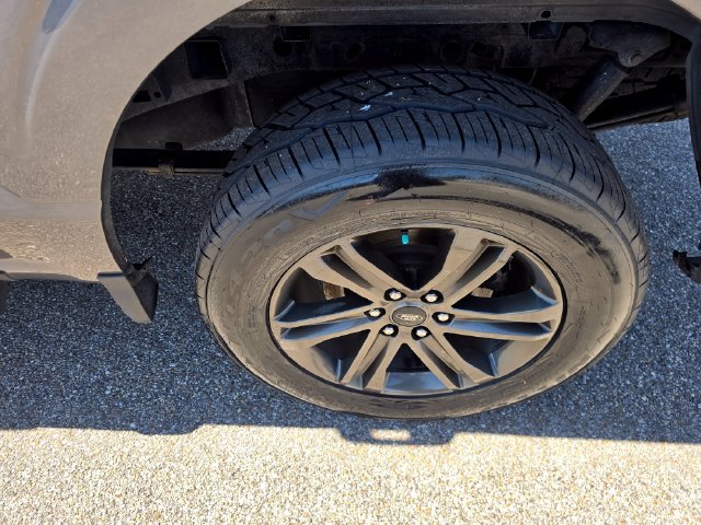 Used 2021 Ford F150 Lariat AWD/4WD image 10