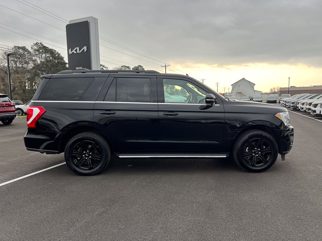 Used 2021 Ford Expedition XLT AWD/4WD image 13