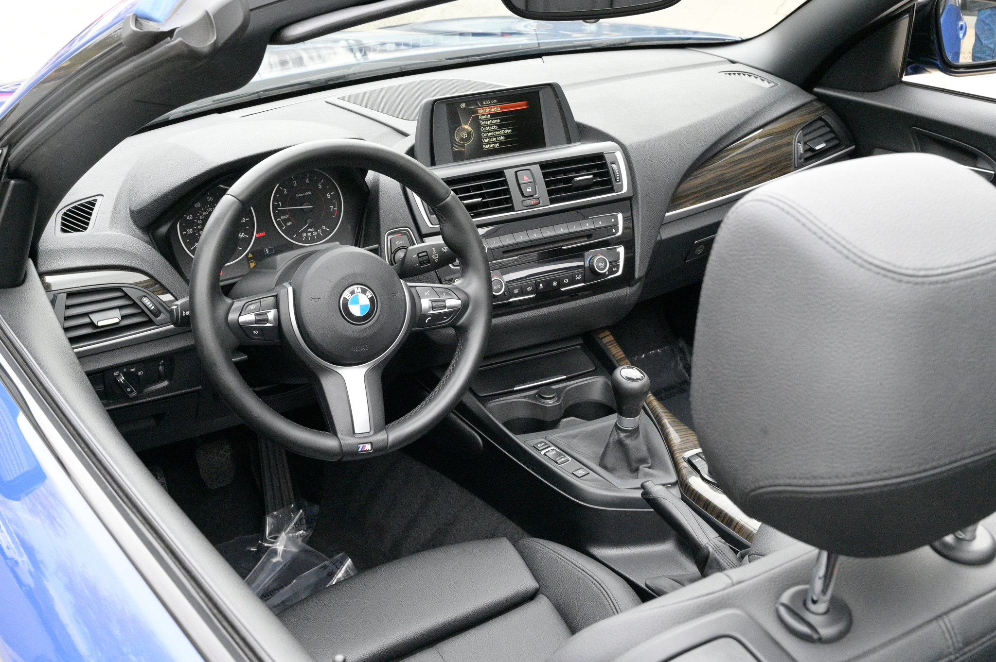 Used 2016 BMW M235i Convertible image 55